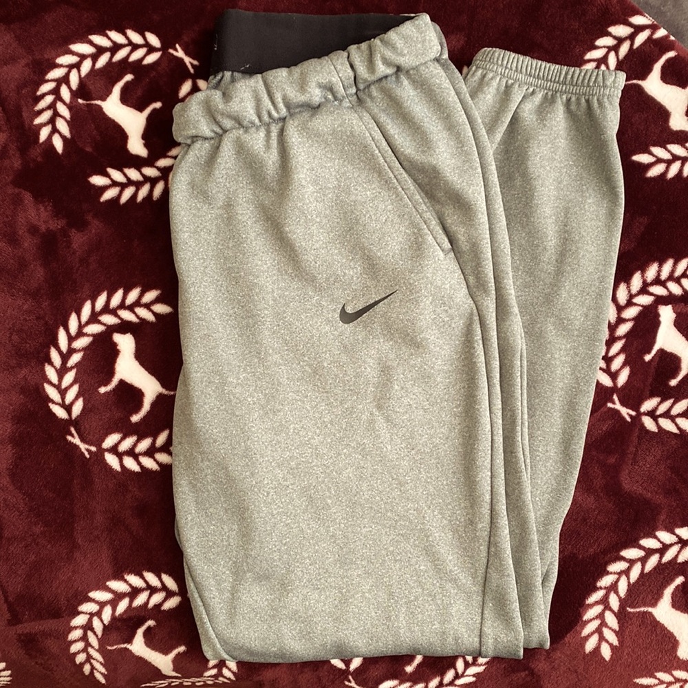 Nike sweatpants with zipper